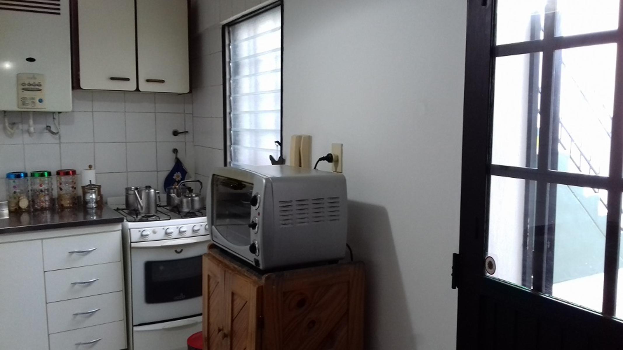 Avda. Rivadavia 7700 · Floresta — foto 6