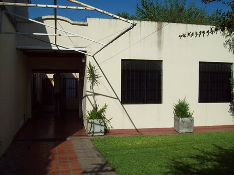 Azcuenaga · Quilmes — foto 3