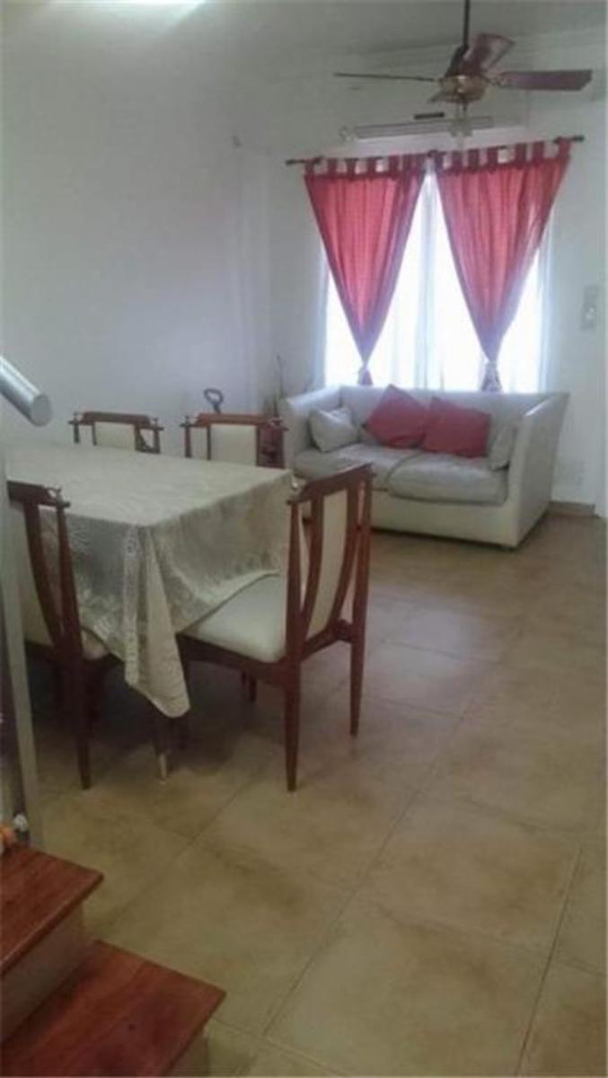 Velez sarfield 1200 · Morón — foto 3