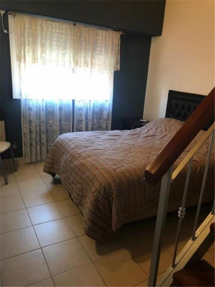 Velez sarfield 1200 · Morón — foto 9