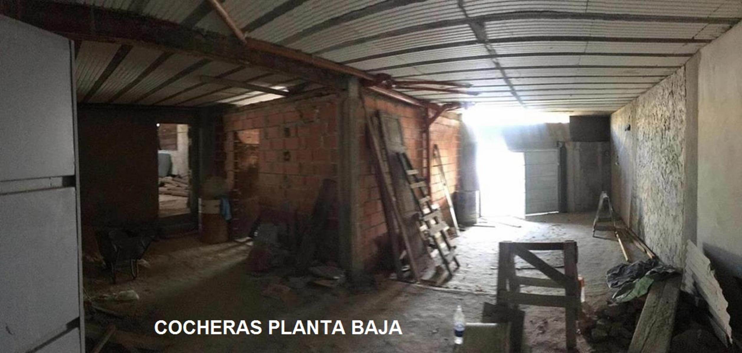 francisco bilbao 2701 · Flores — foto 13