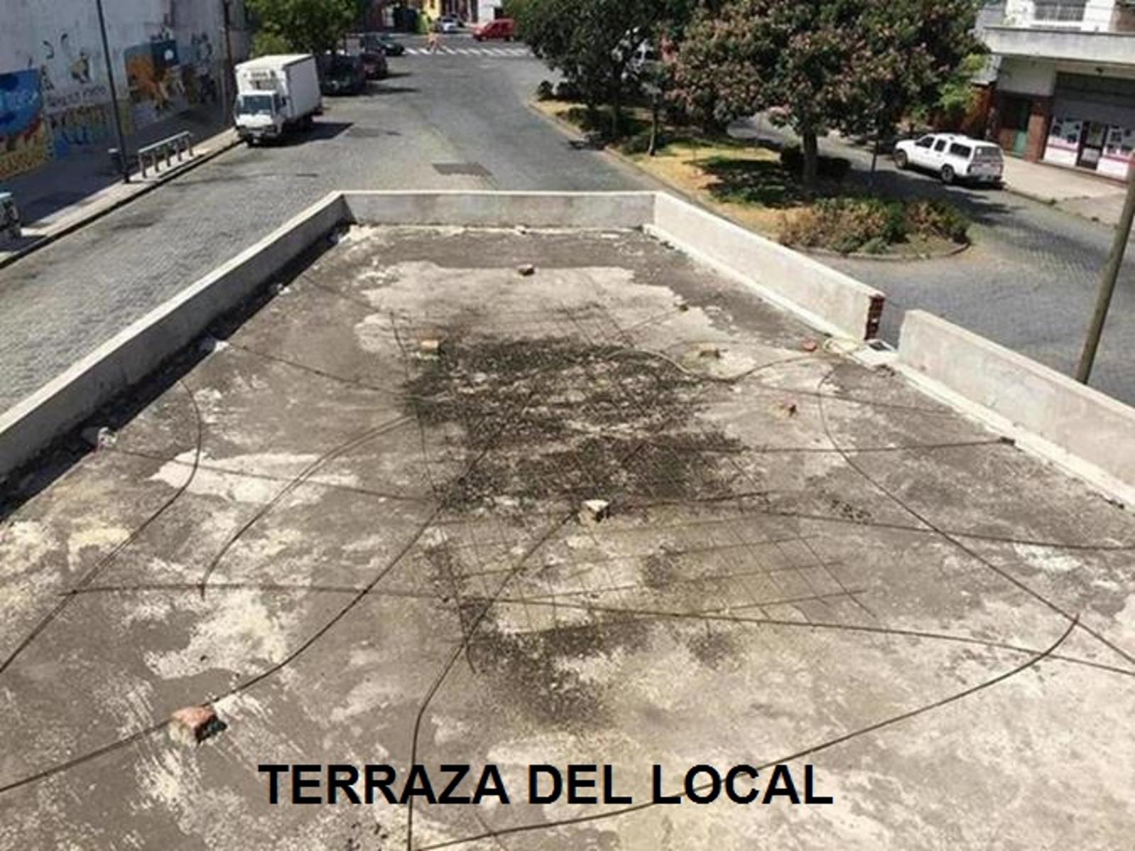 francisco bilbao 2701 · Flores — foto 7