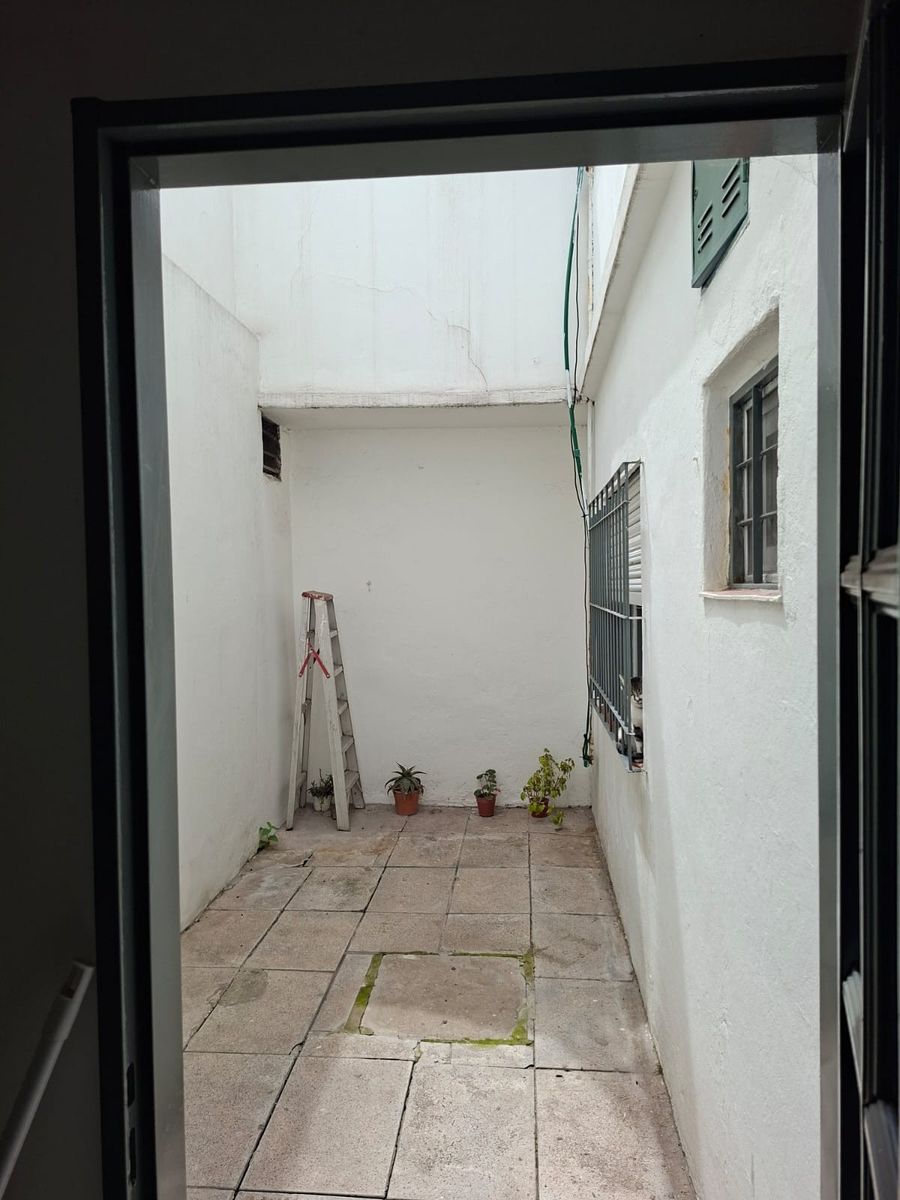 CASTELLI 907 · La Matanza — foto 6