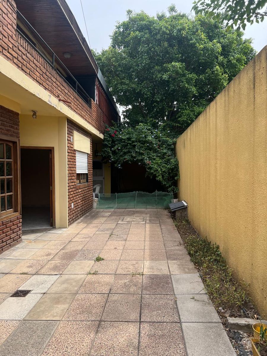 LUIS GUANELLA 155 · La Matanza — foto 14