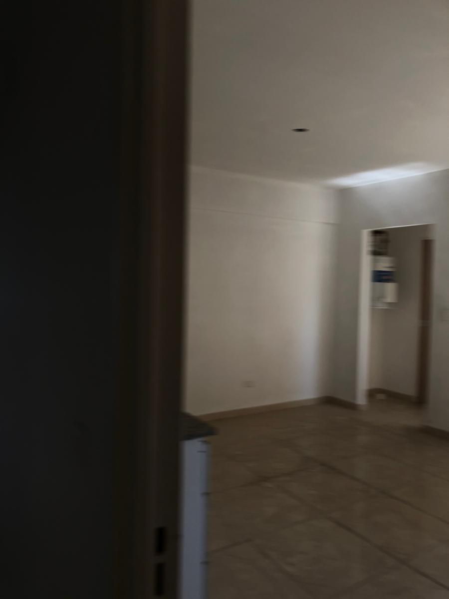 Castelli 269 · Morón — foto 20