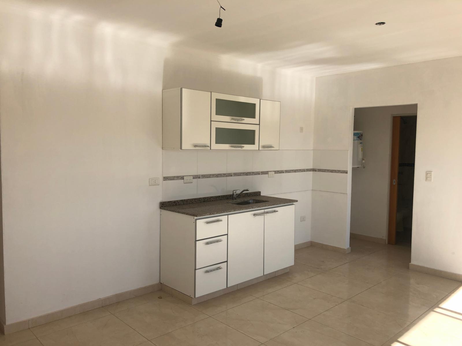 Castelli 269 · Morón — foto 26