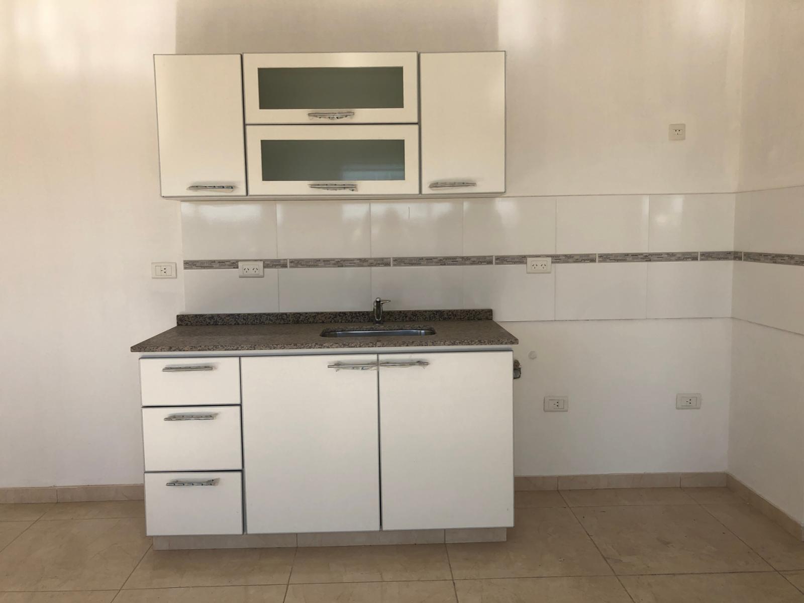 Castelli 269 · Morón — foto 27