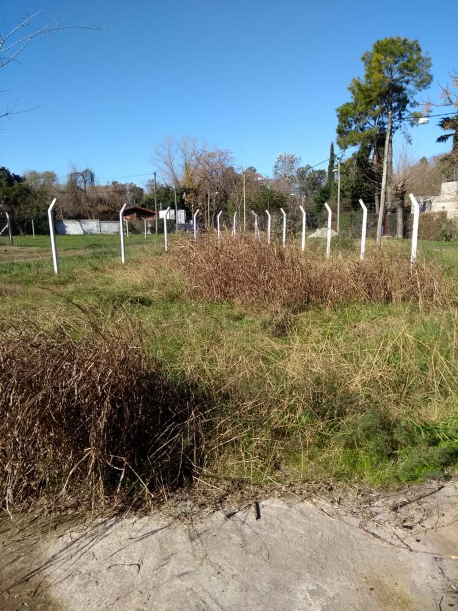 Lote De 547 M2 Con Mejoras- Francisco Alvarez - (ref.2301)