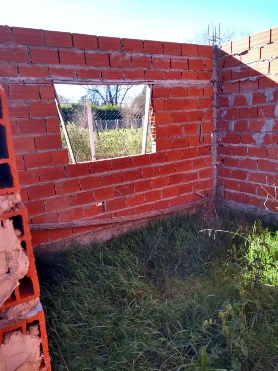 Leguizamon 800 · Moreno — foto 3