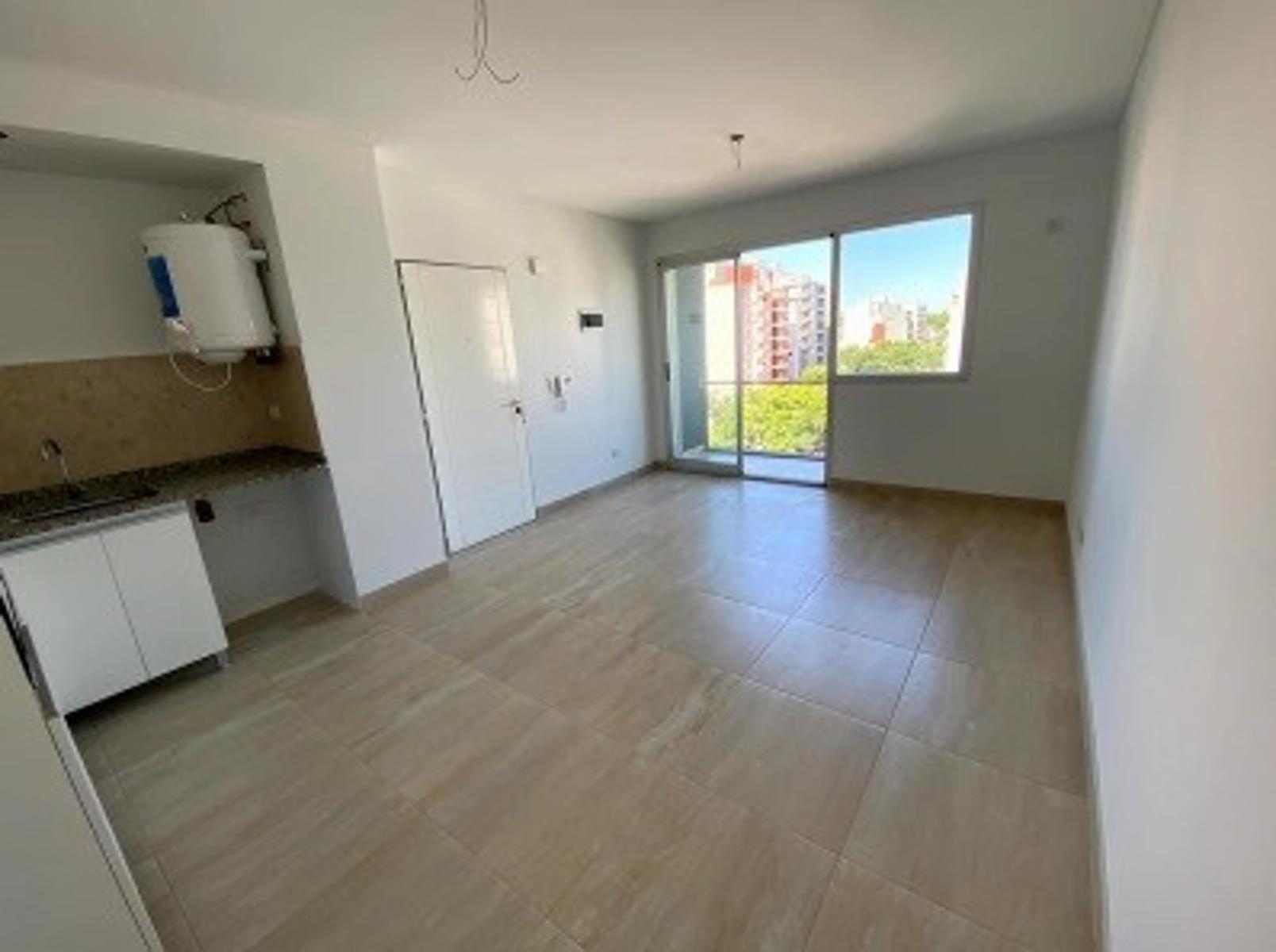 Int. Grant 388 · Morón — foto 10