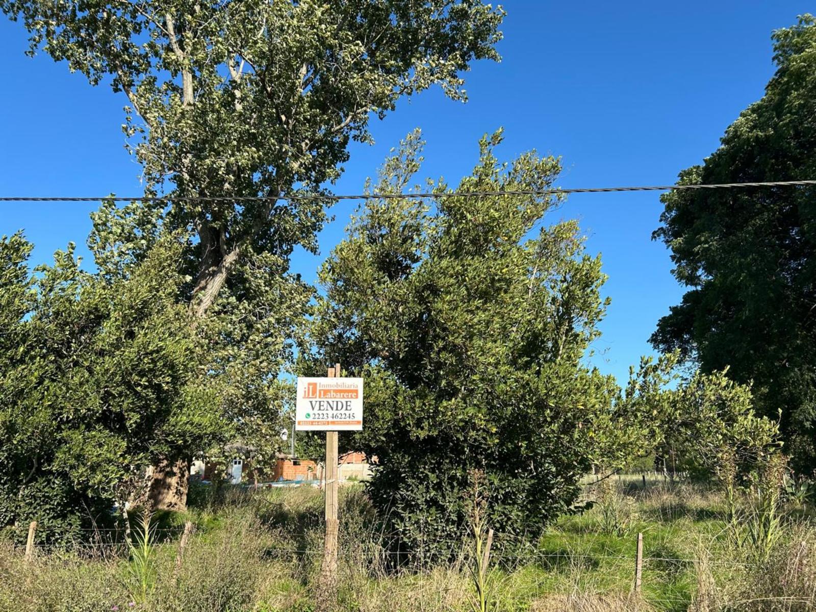 VENTA DE LOTE EN Bº LA PARADA - CORONEL BRANDSEN