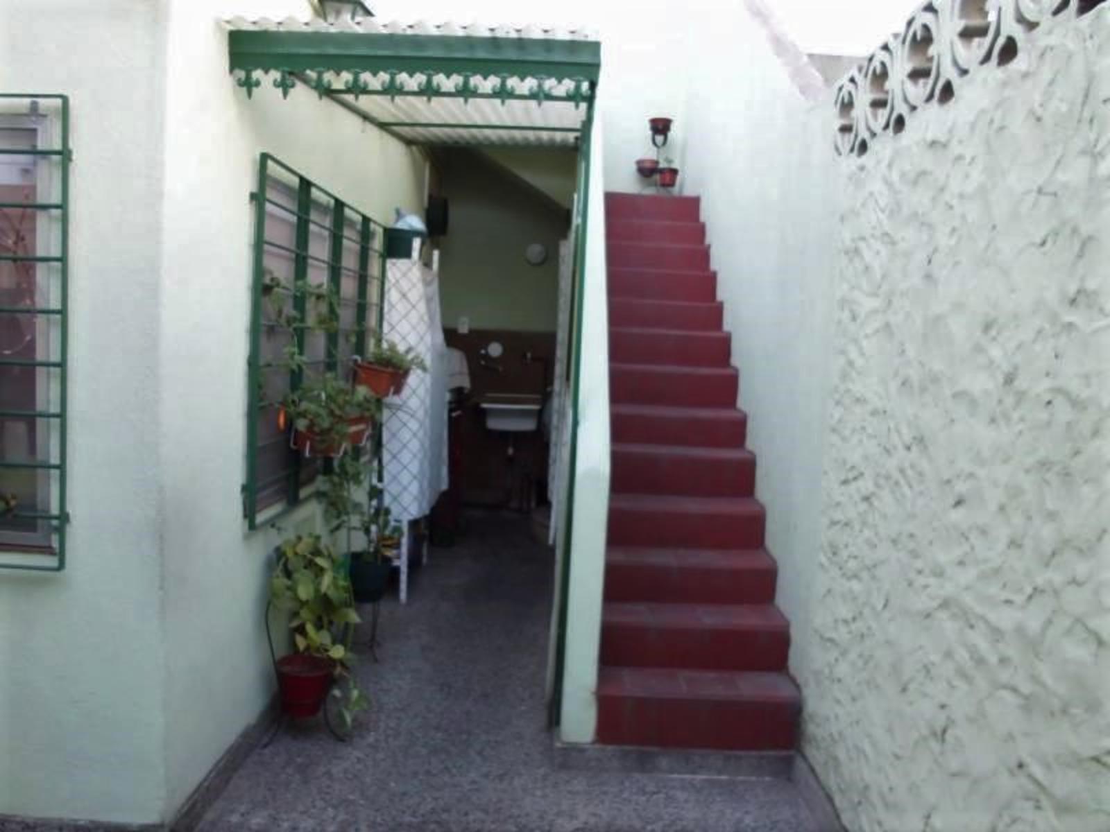 LUGONES 992 · Morón — foto 6