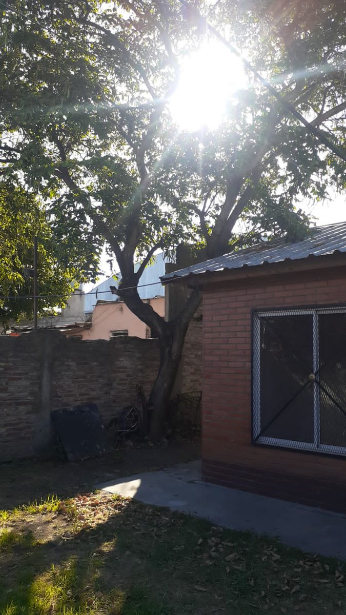 LA CALANDRIA 3750 · Lomas De Zamora — foto 5