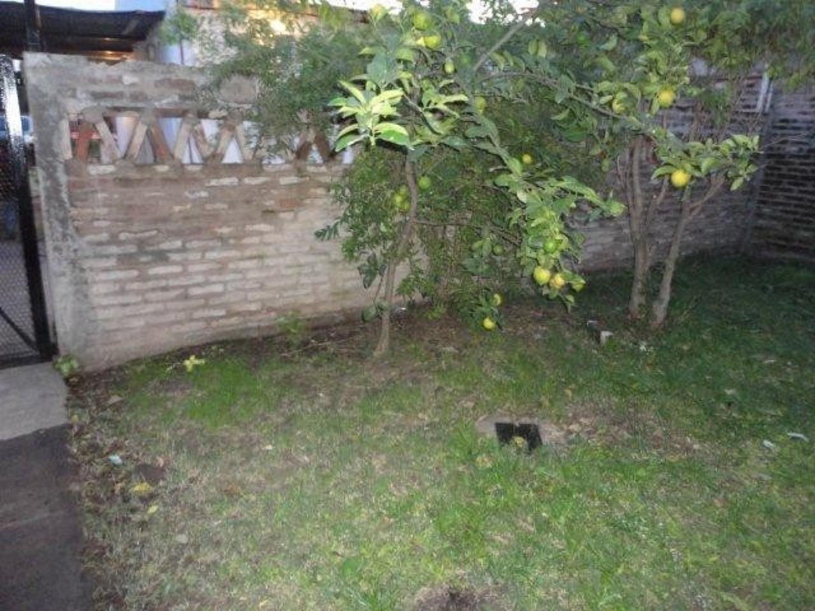 EL CHAJA 1575 · Almirante Brown — foto 5