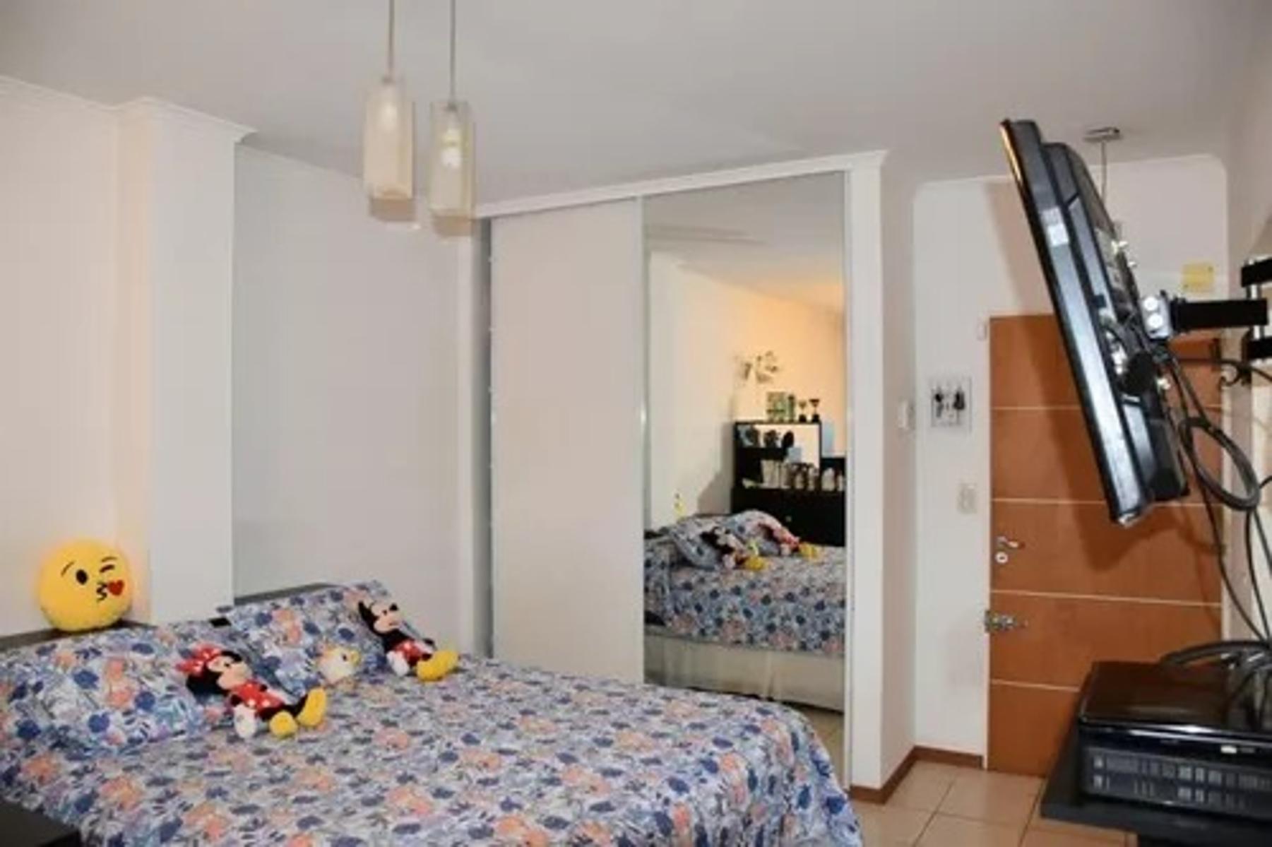 BAHIA BLANCA 1109 · Floresta — foto 6