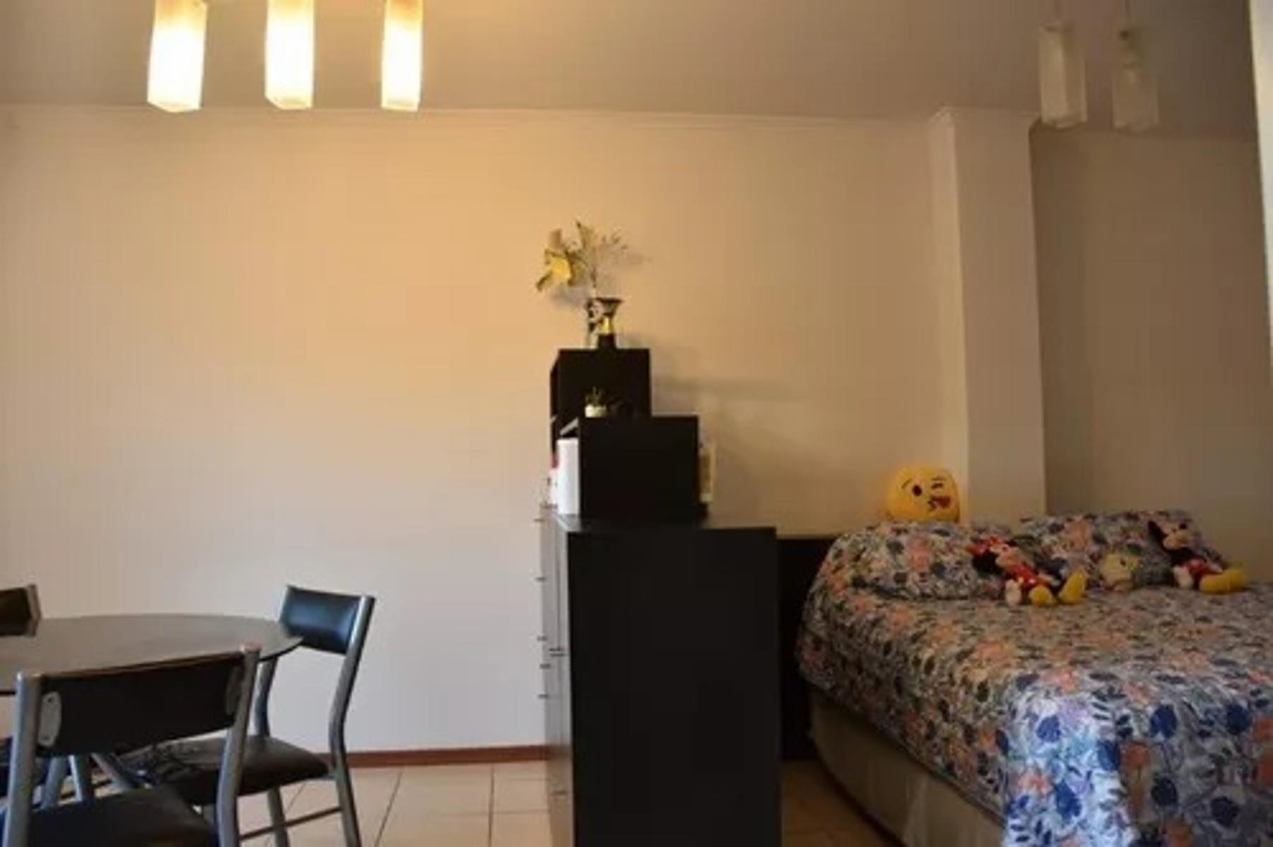 BAHIA BLANCA 1109 · Floresta — foto 8