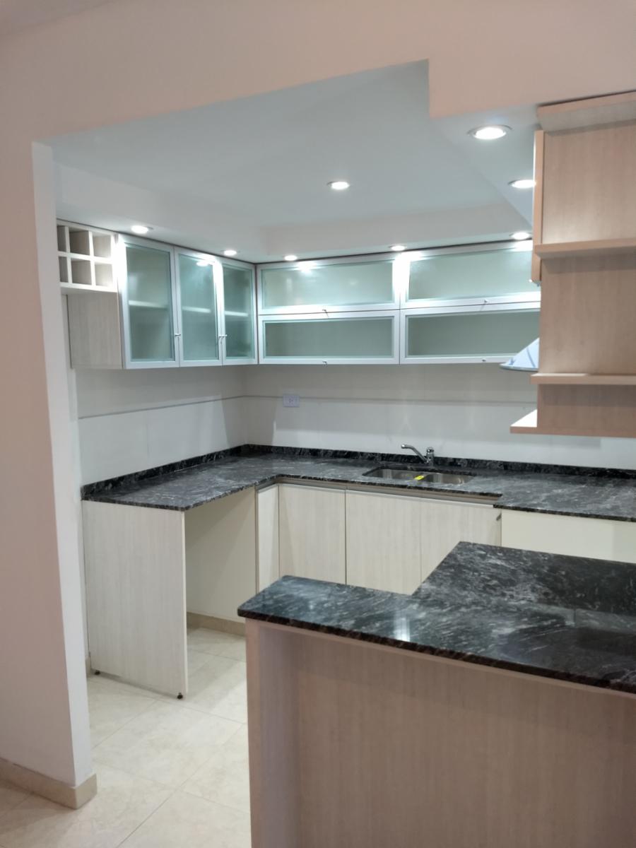 Departamento de 2 ambientes con cochera a estrenar San Justo