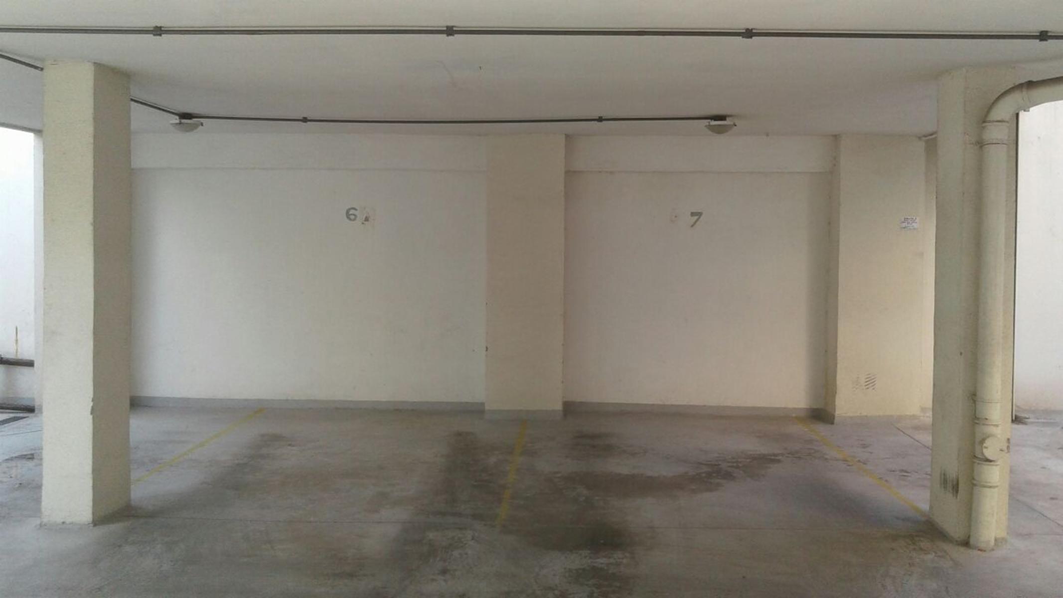 PERU 472 · Morón — foto 4