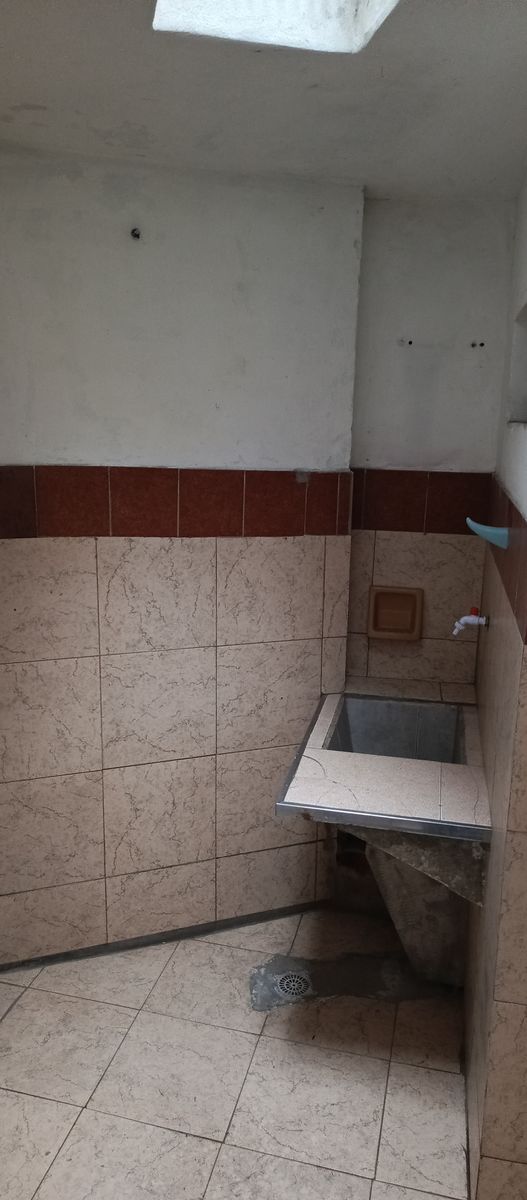 JUAN MANUEL DE ROSAS 7449 · La Matanza — foto 3