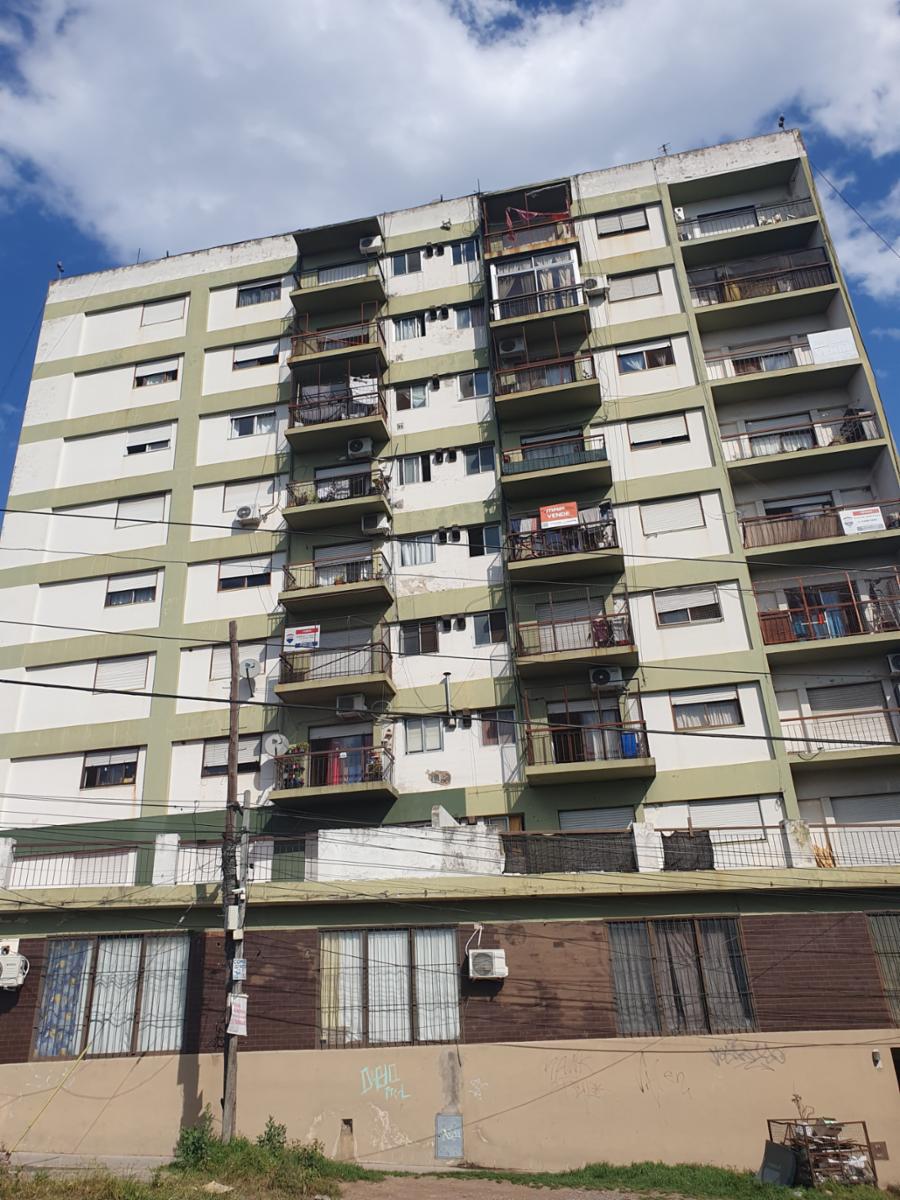 AVDA.ROSALES 727 5| P. DEPTO 58 · Morón — foto 12