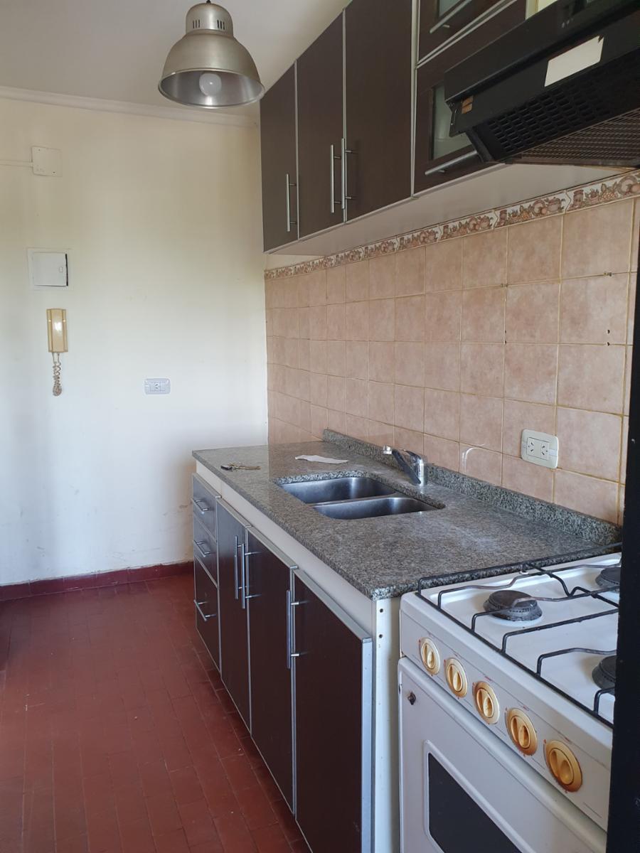 AVDA.ROSALES 727 5| P. DEPTO 58 · Morón — foto 10