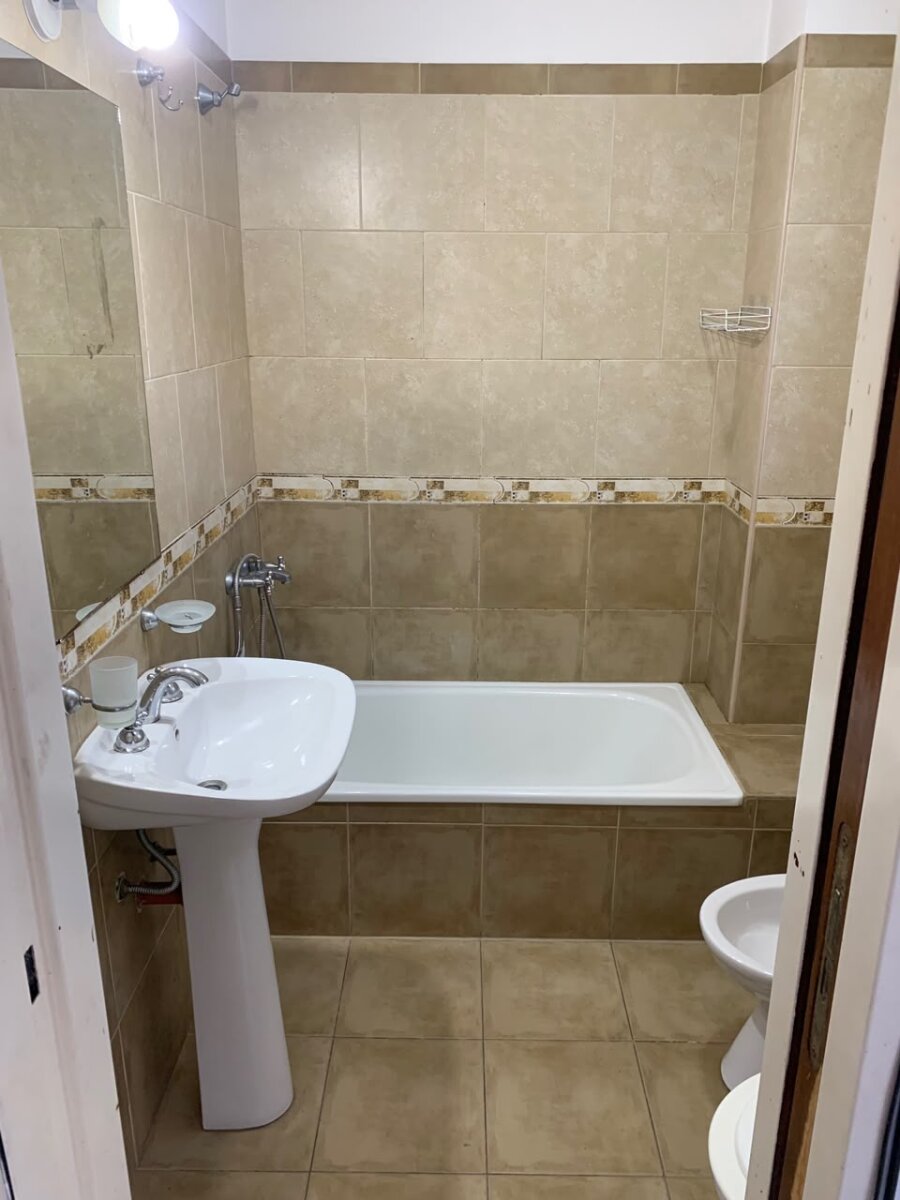 Mitre 1515 · Morón — foto 8