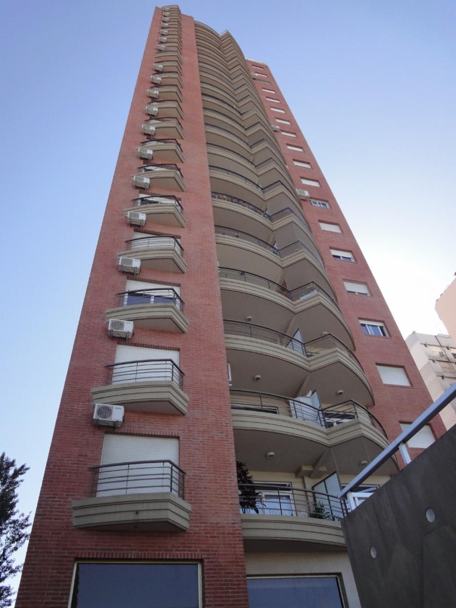 VICENTE LOPEZ AL 200 · La Matanza — foto 26