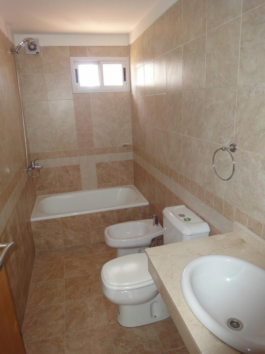 VICENTE LOPEZ AL 200 · La Matanza — foto 27