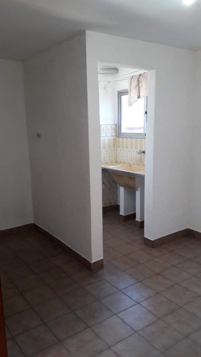 AVENIDA FRIAS 1551 · Lomas De Zamora — foto 8