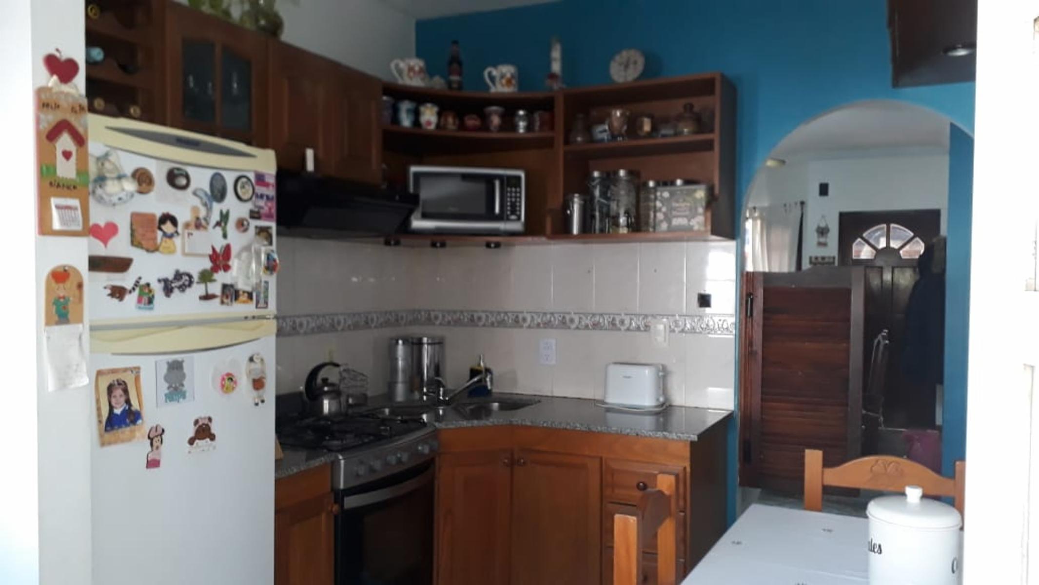 Moreno 1100 · Morón — foto 26