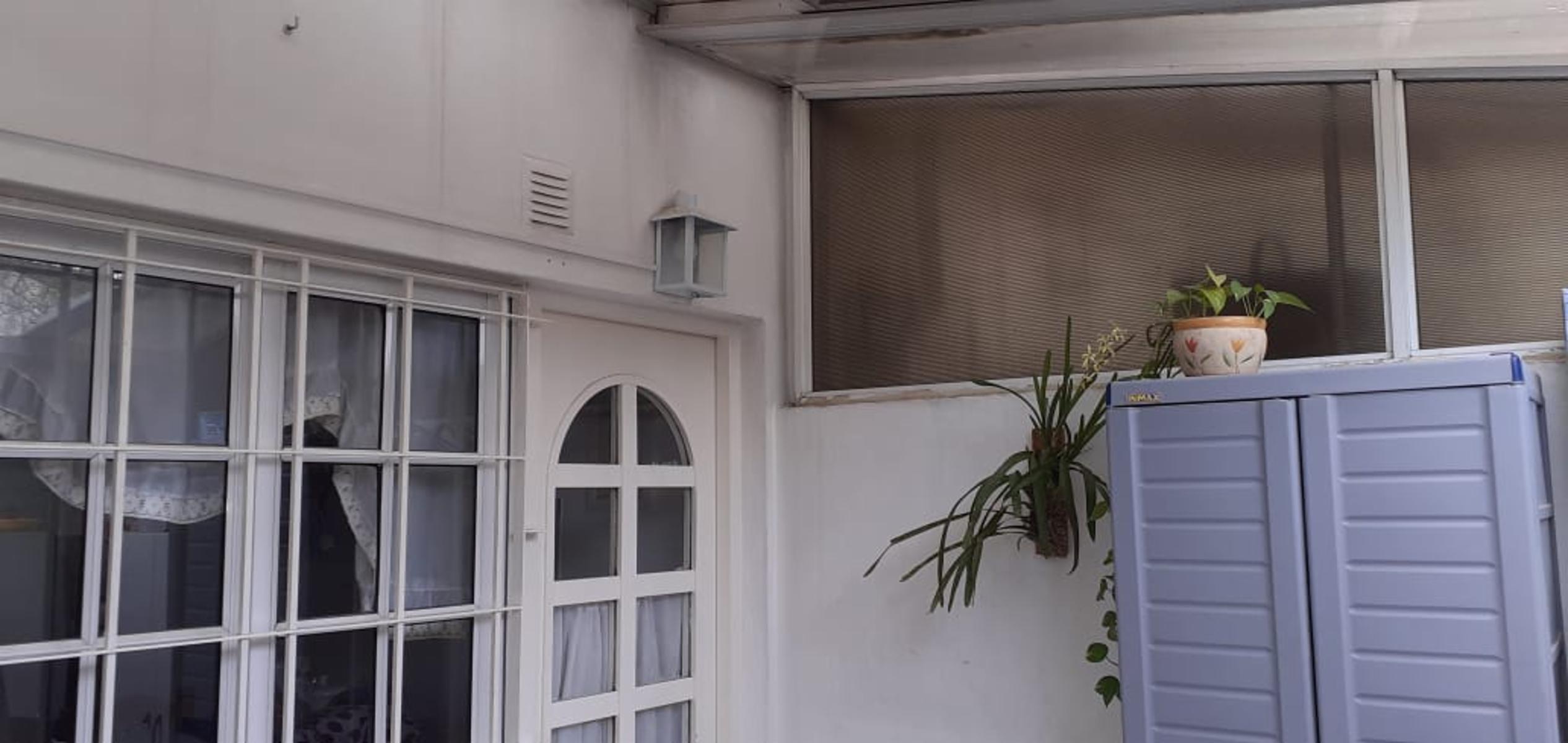 Moreno 1100 · Morón — foto 8