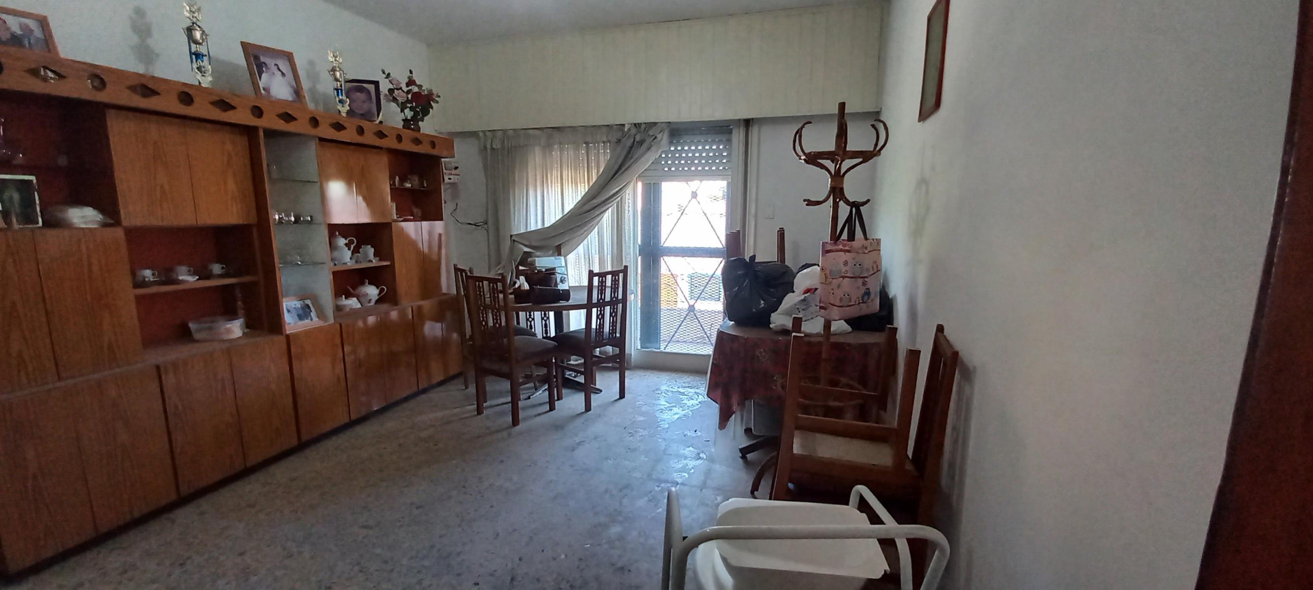 MOLINEDO 3174 · Lanús — foto 13