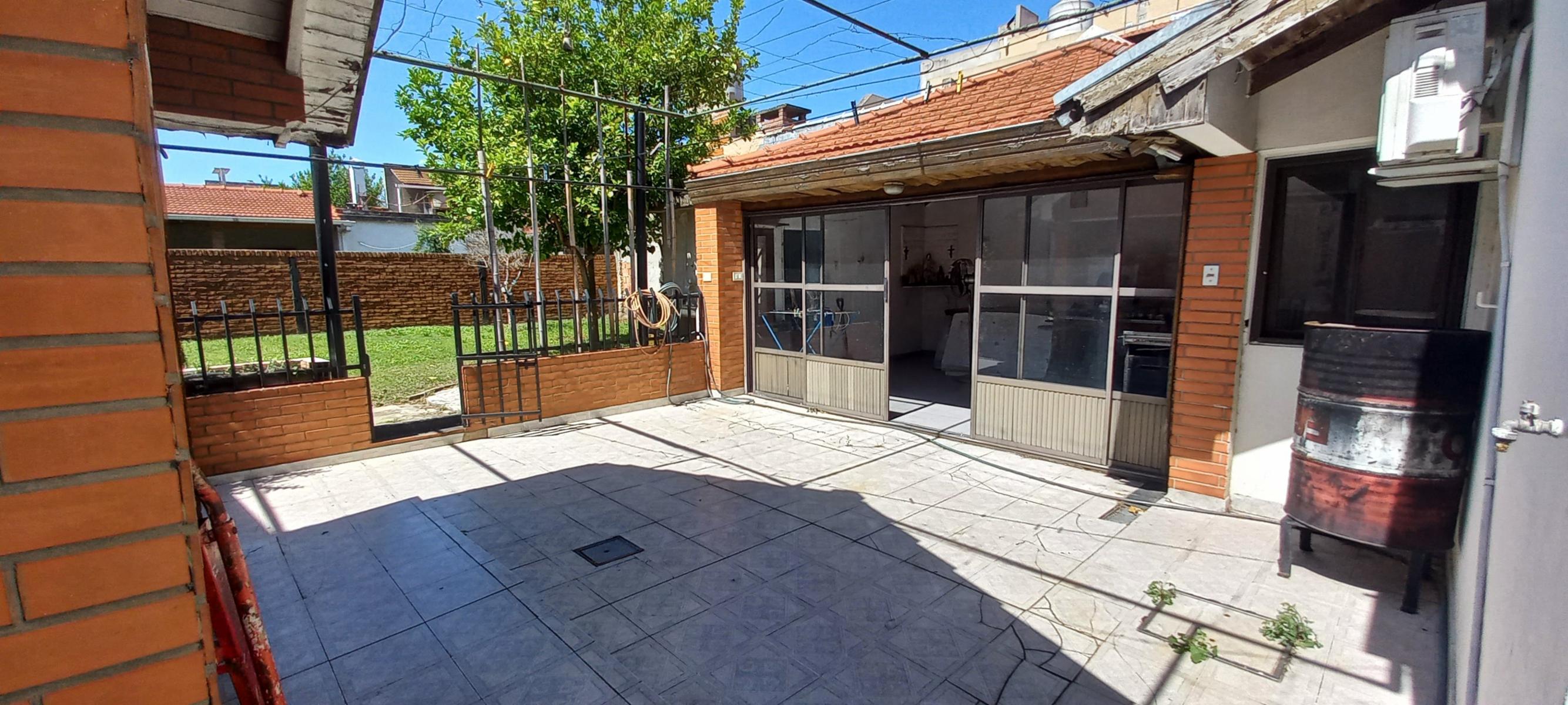 MOLINEDO 3174 · Lanús — foto 3