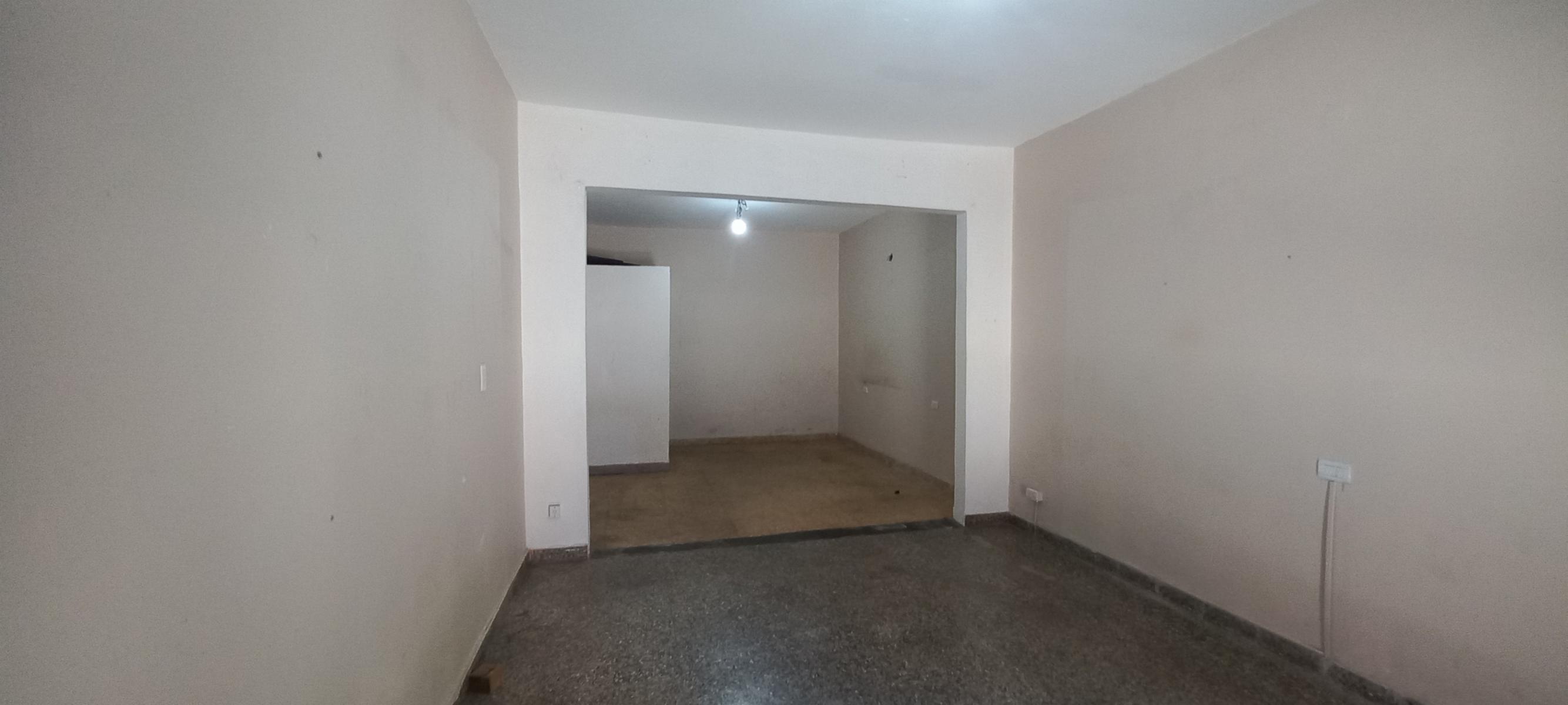 MOLINEDO 3174 · Lanús — foto 8
