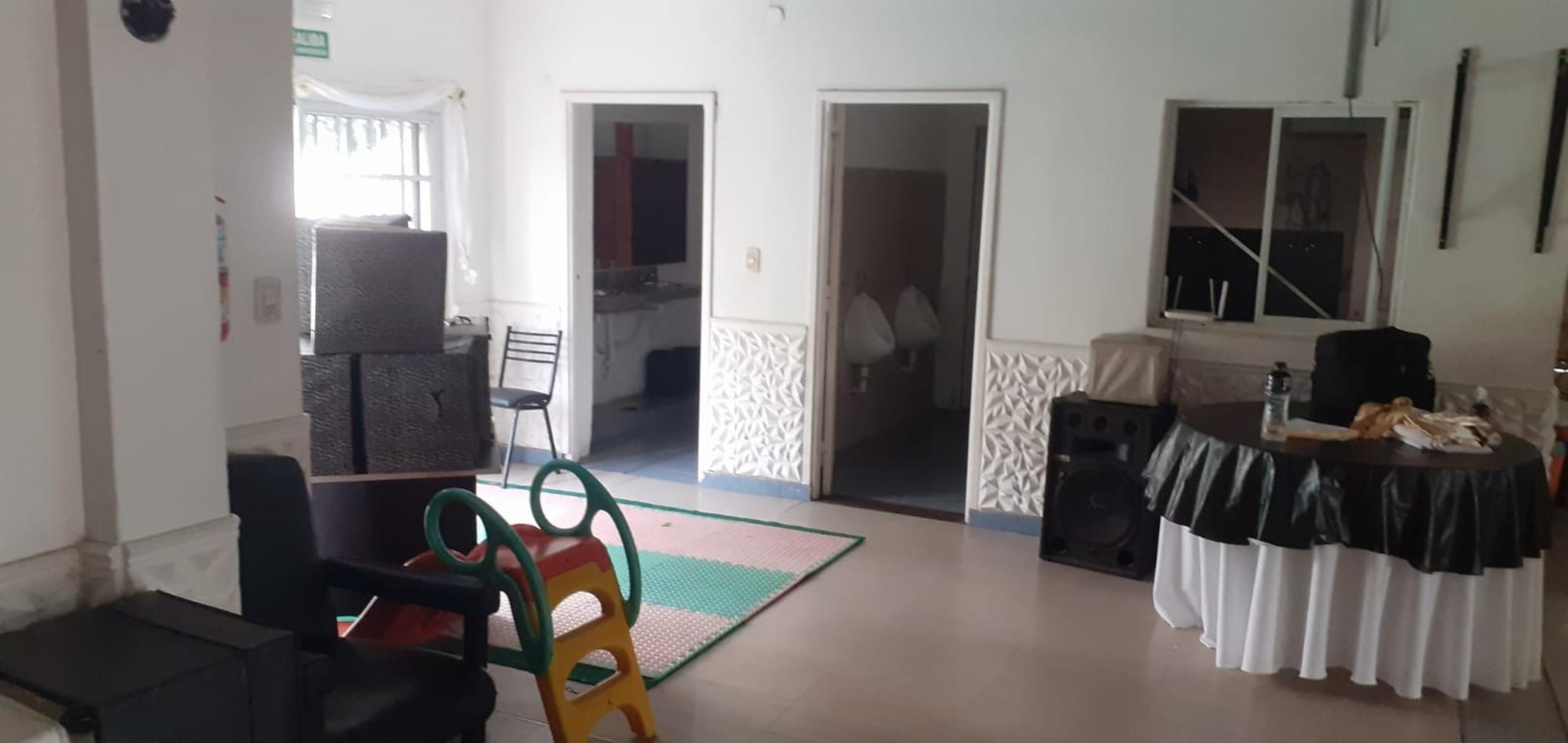WEIZMAN al 700 · Morón — foto 3
