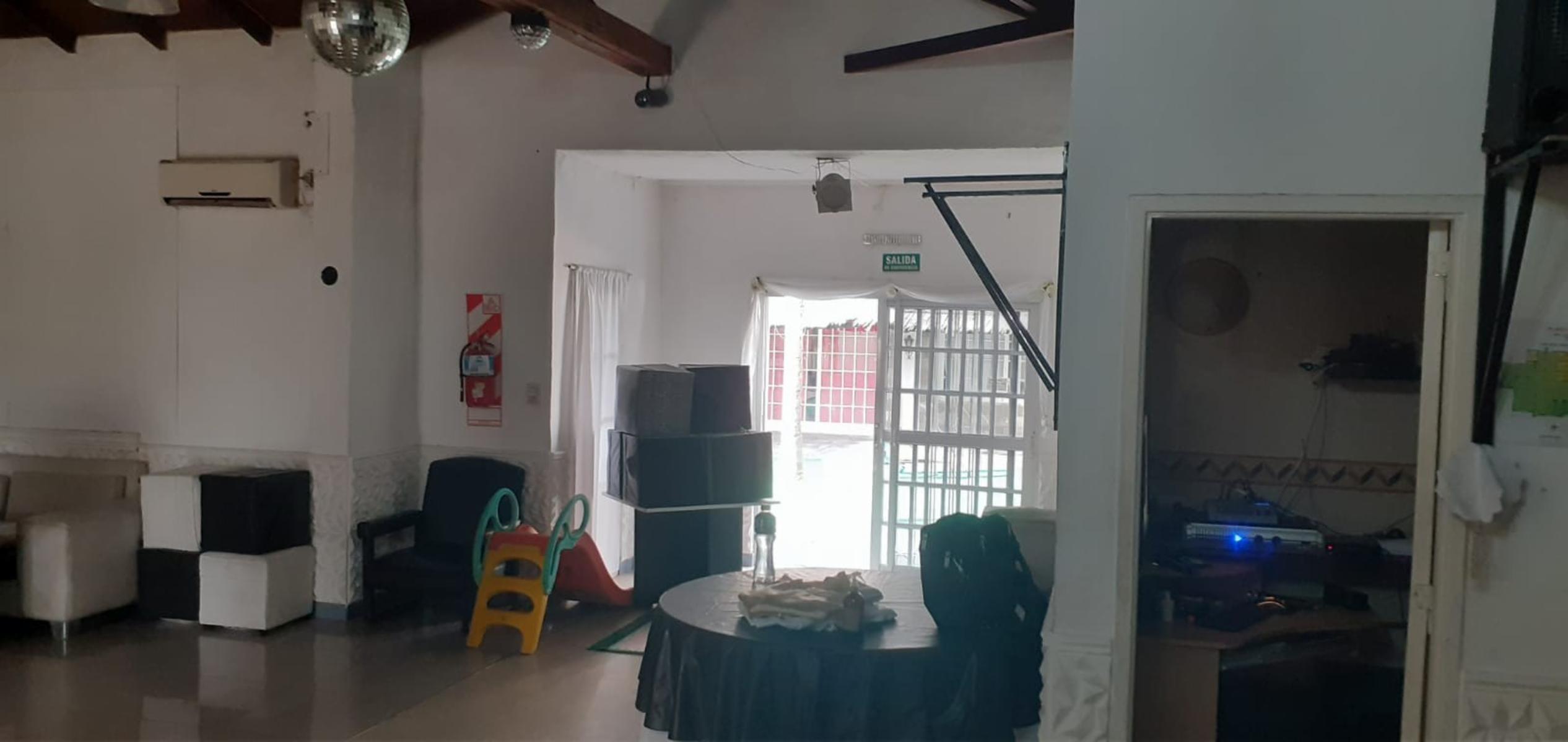 WEIZMAN al 700 · Morón — foto 29