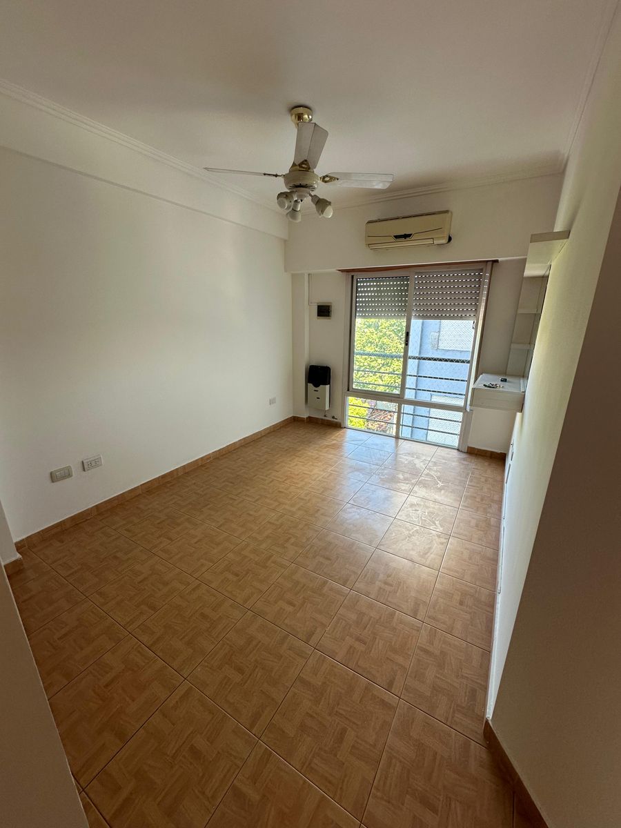garcia de cossio 6061 · Villa Luro — foto 3
