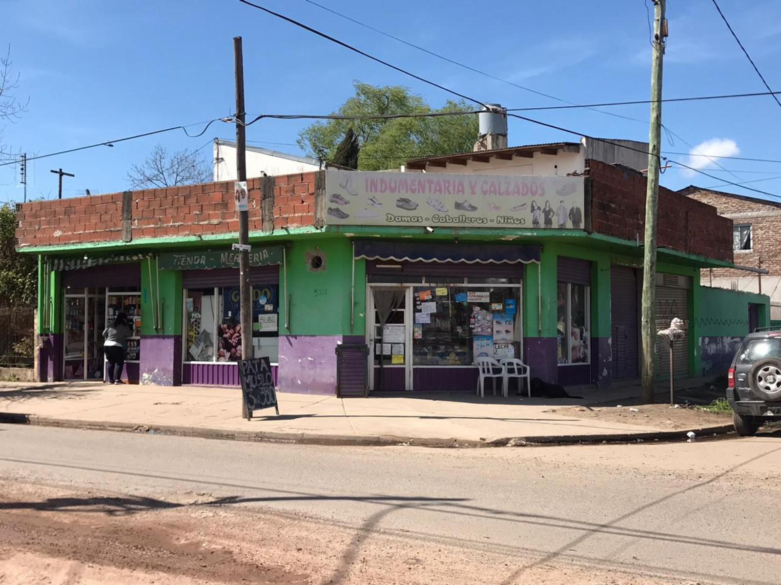 5 Locales En Venta y Casa 3 Ambientes Sobre Av. Principal - Moreno Norte