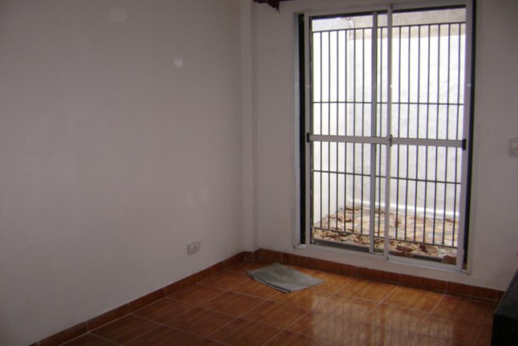 Delía 2900 · San Miguel — foto 5