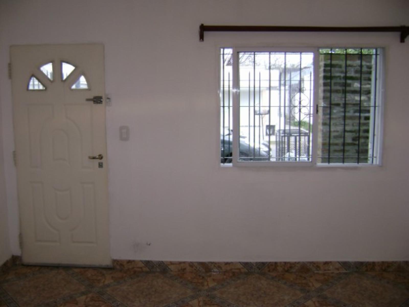 Delía 2900 · San Miguel — foto 9