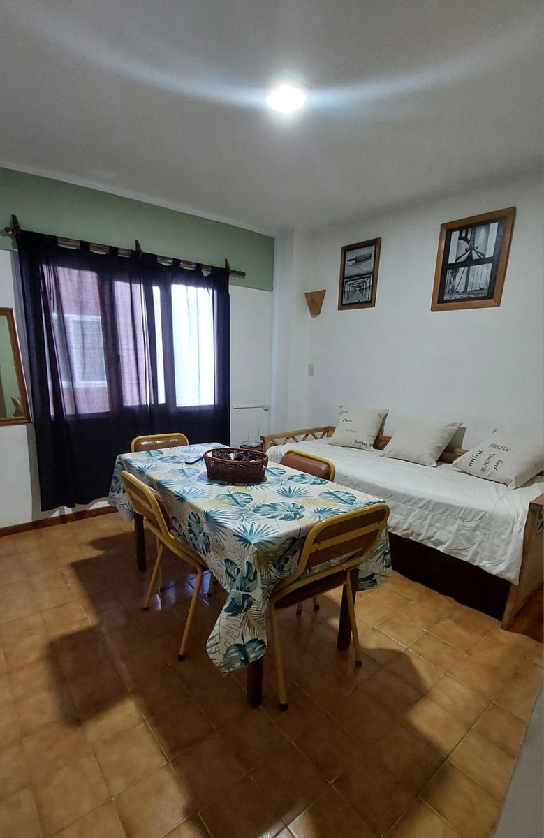 89 entre 2 y4 · Necochea — foto 11