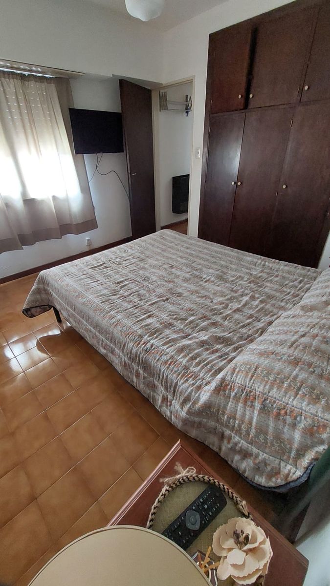 89 entre 2 y4 · Necochea — foto 14