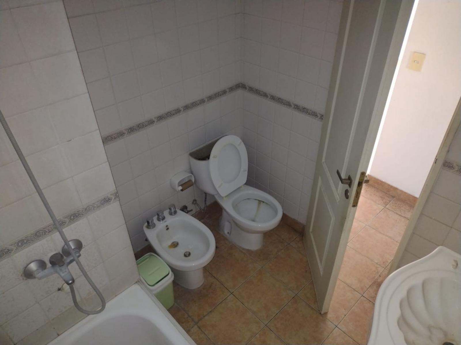 España 1084 · San Miguel — foto 7