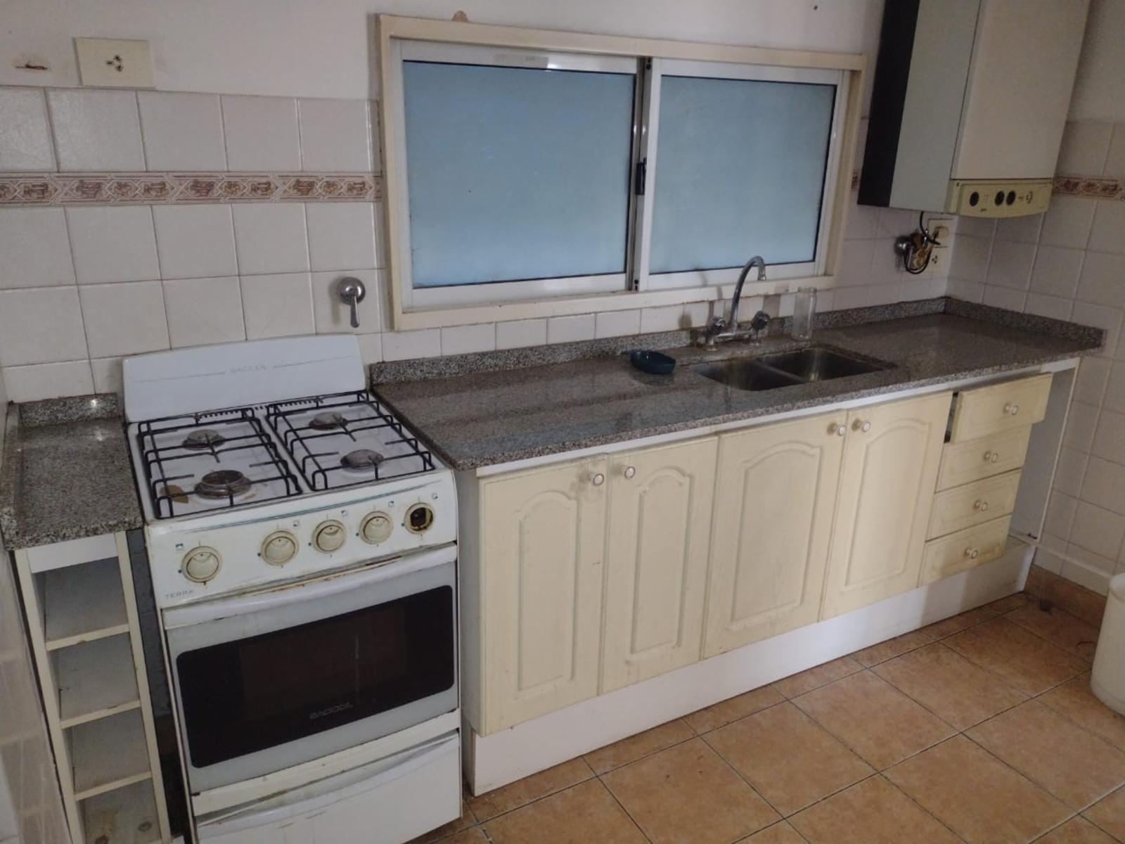 España 1084 · San Miguel — foto 8