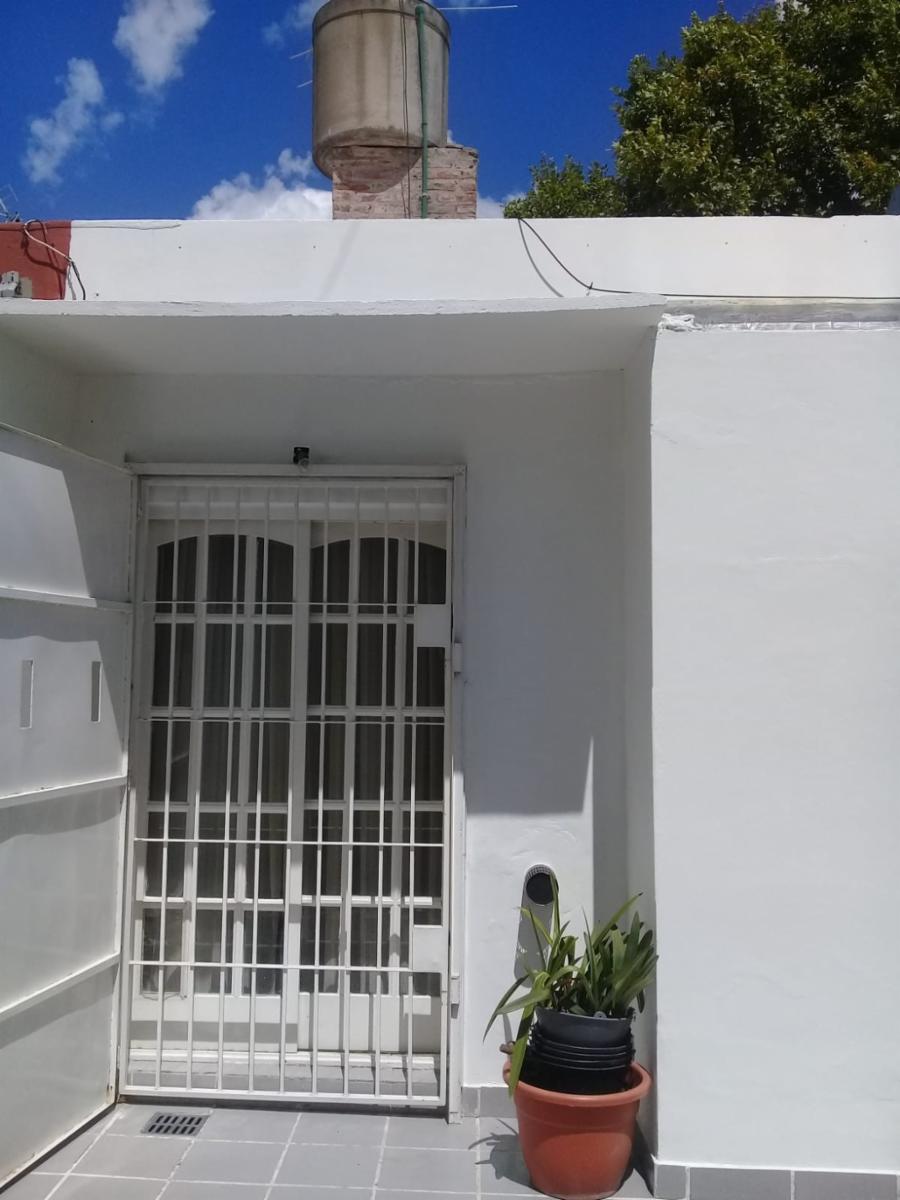 French 146 · Morón — foto 11