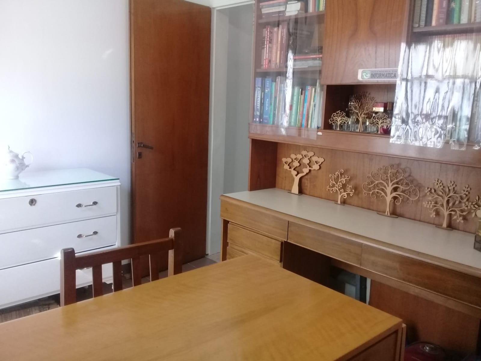 French 146 · Morón — foto 12
