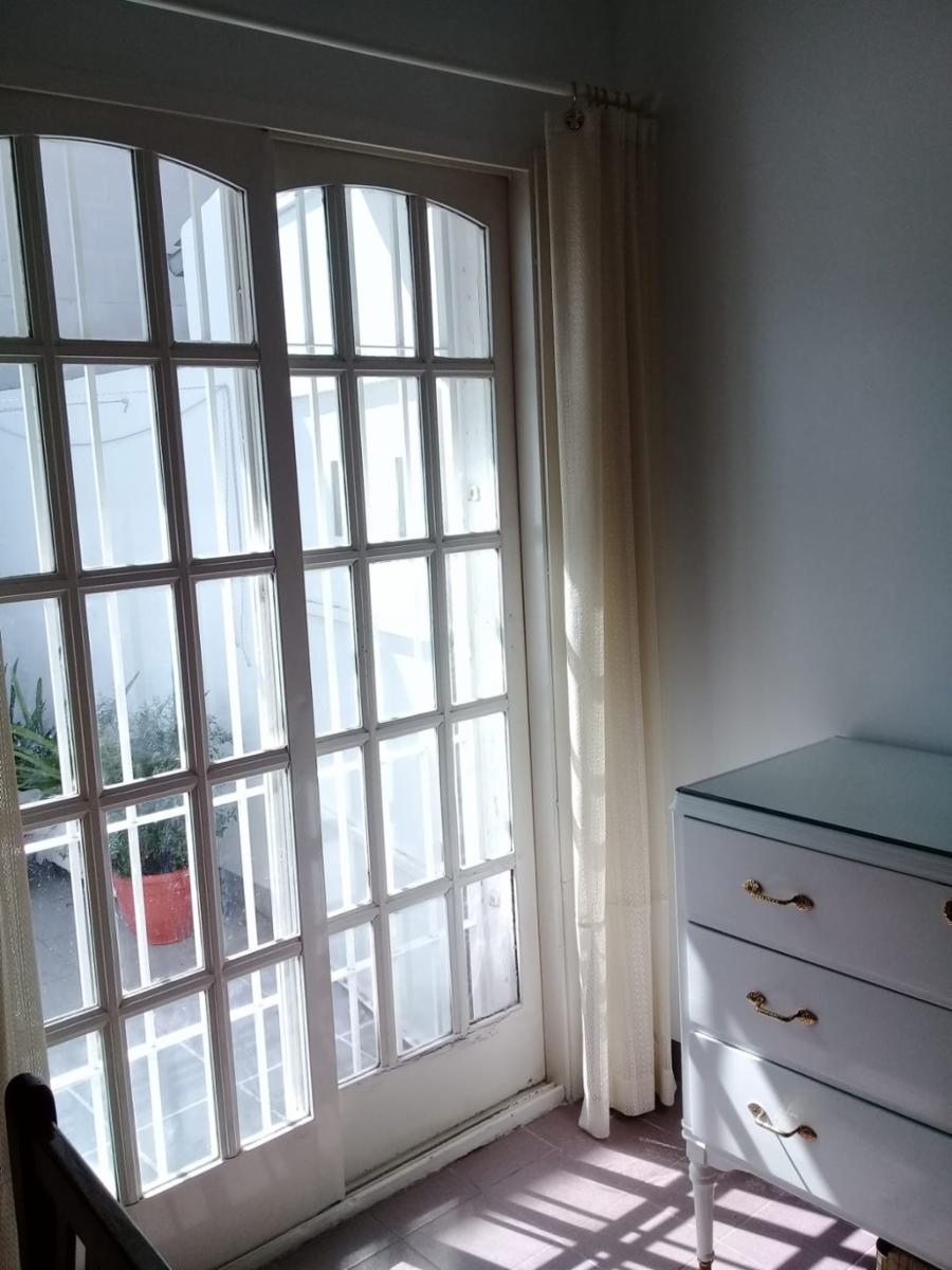 French 146 · Morón — foto 16