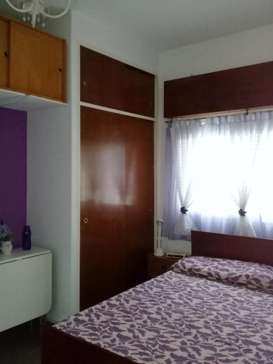 French 146 · Morón — foto 18