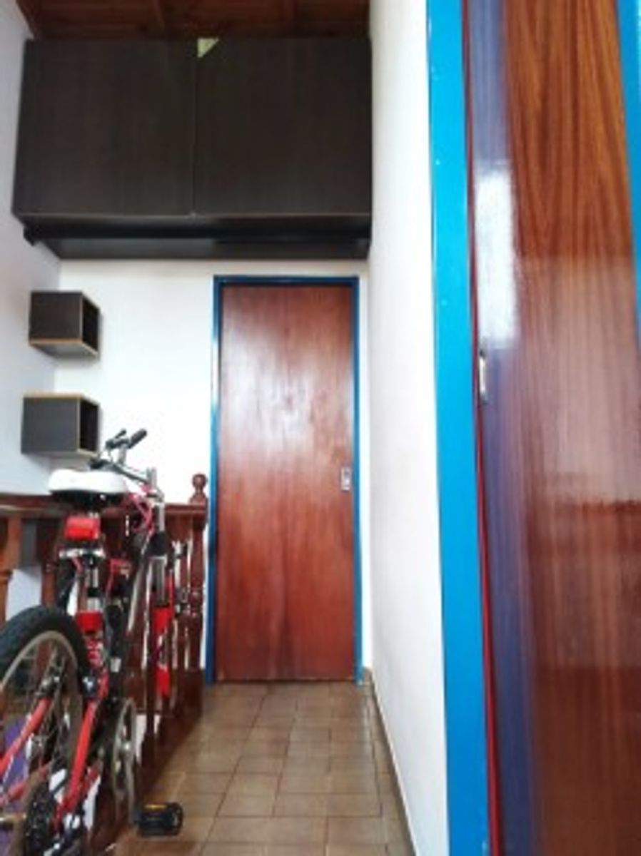 CASTELLI 875 · La Matanza — foto 13