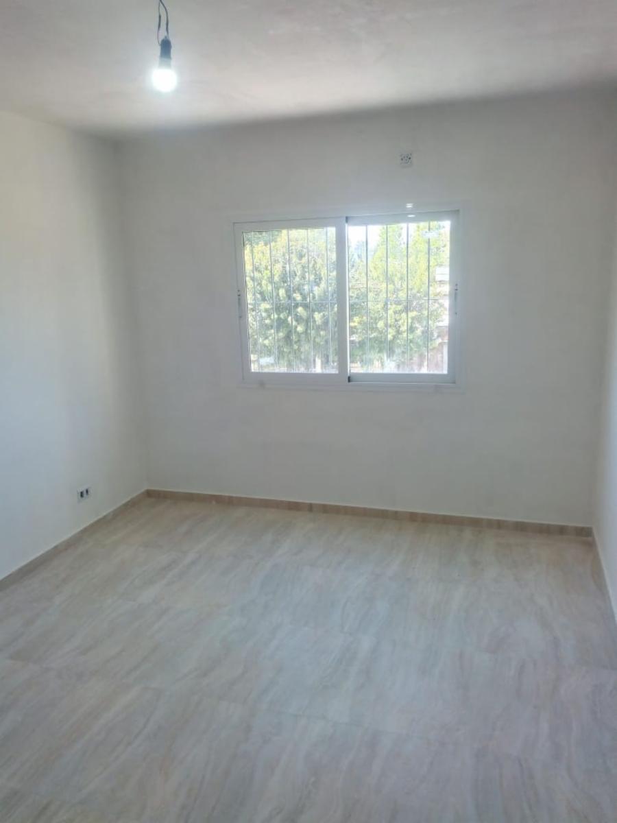 Intendente Corvalan 1400 · Moreno — foto 5